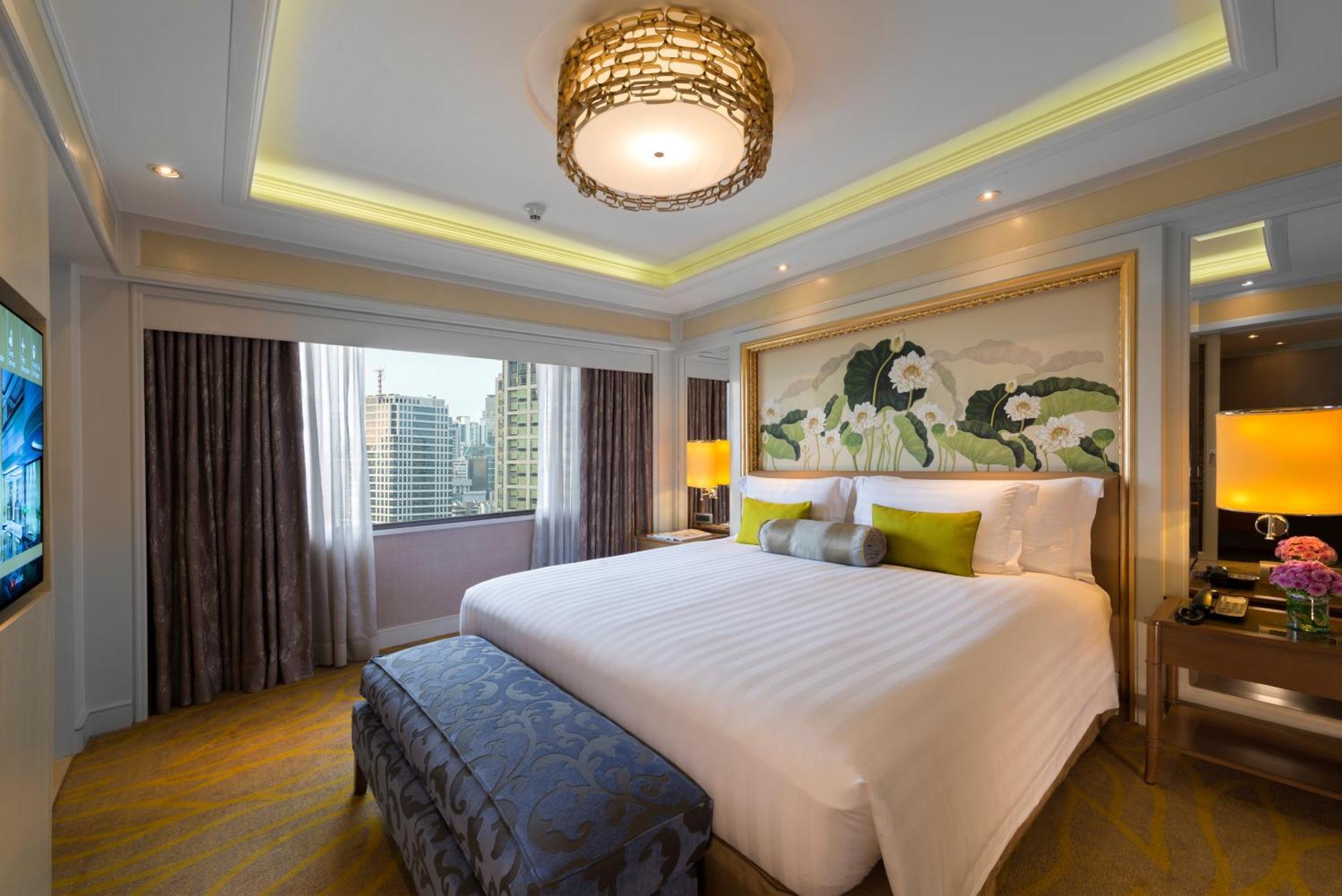 Dusit Thani Manila Makati City Ngoại thất bức ảnh A bedroom at the hotel